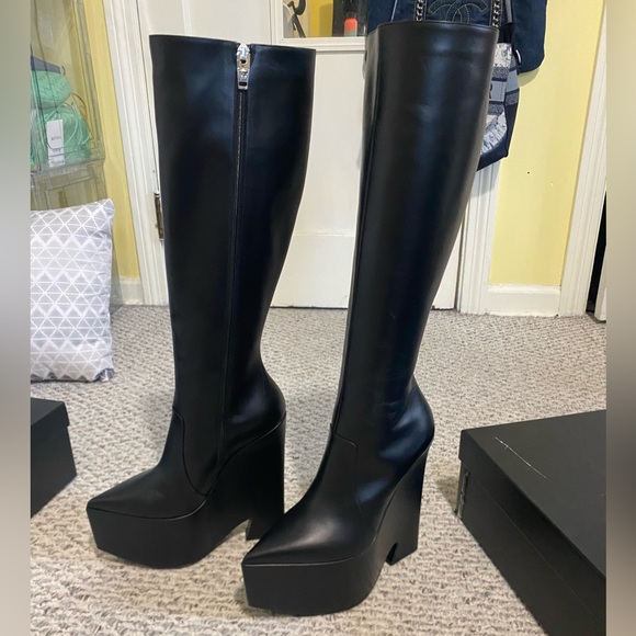 NWT Versace Black Leather Tempest Platform Tall Boots - Picture 5 of 13